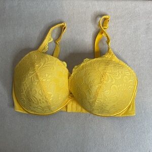 Cacique Yellow Lace Underwire‎ Bra Size 40DD